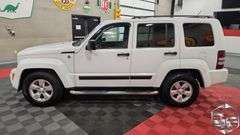2011 Jeep Liberty  Sport