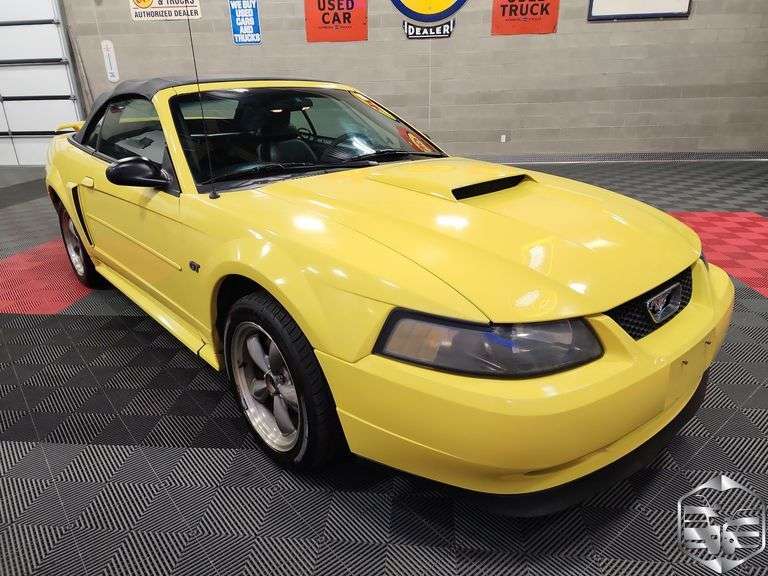 2001 Ford Mustang GT
