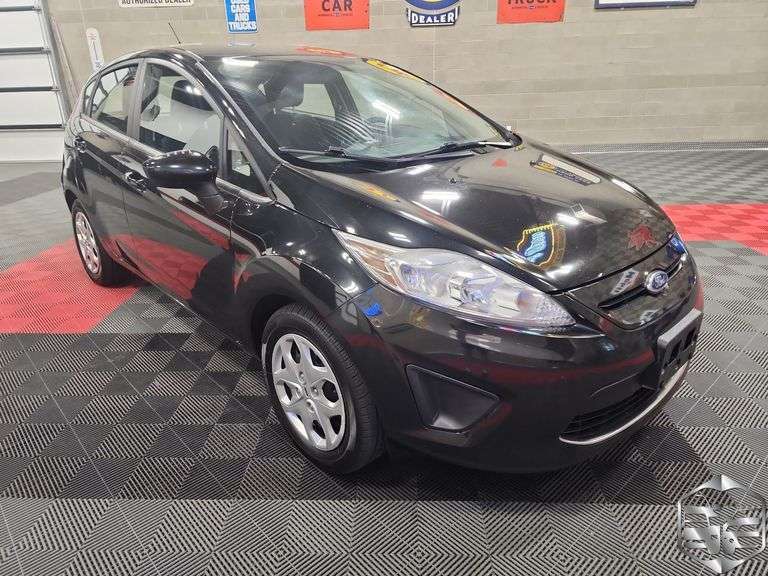 2011 Ford Fiesta  SE