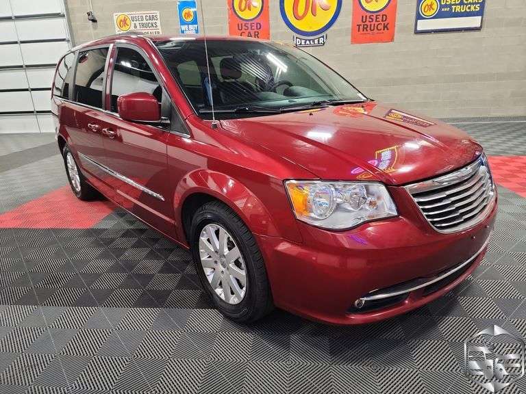 2015 Chrysler Town & Country Touring