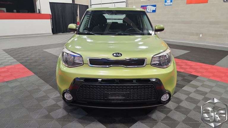 2016 Kia Soul  +