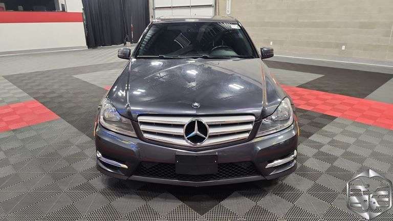 2013 Mercedes-Benz C 300 Sport