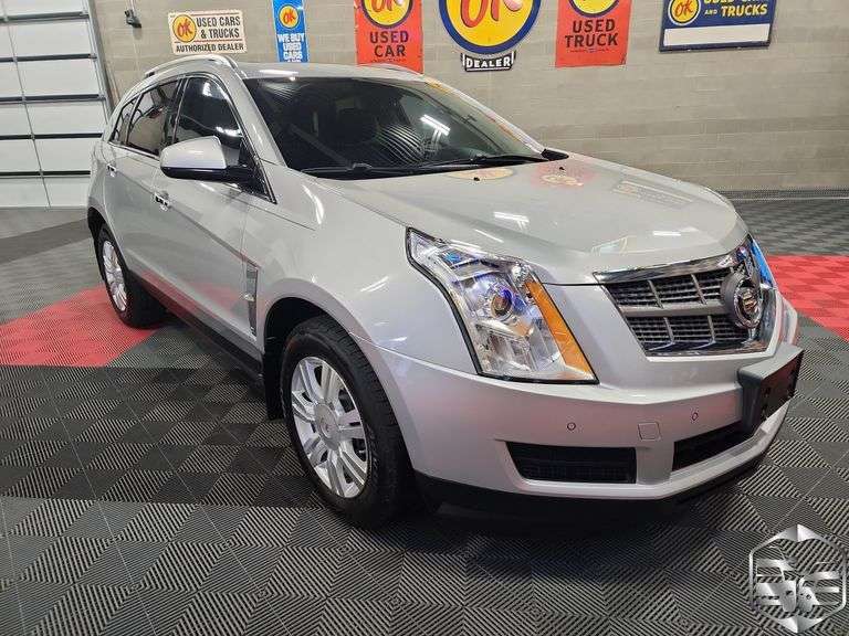 2011 Cadillac SRX  Luxury