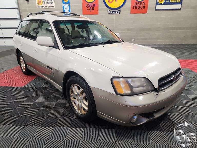 2000 Subaru Outback  Limited