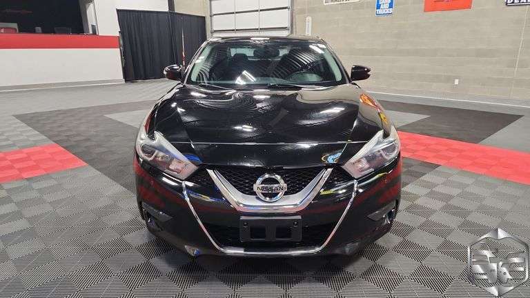 2017 Nissan Maxima SV