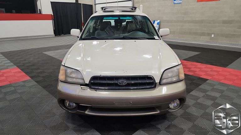 2000 Subaru Outback  Limited
