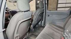 2005 Dodge Grand Caravan SE