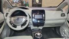 2011 Nissan Leaf  SL