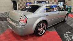 2005 Chrysler 300 C