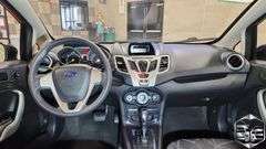 2011 Ford Fiesta  SE