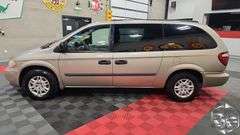 2005 Dodge Grand Caravan SE