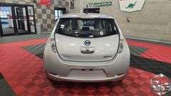 2011 Nissan Leaf  SL