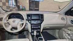 2014 Nissan Pathfinder  SV