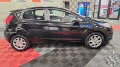 2011 Ford Fiesta  SE