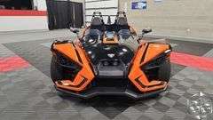 2017 Polaris Slingshot  SLR