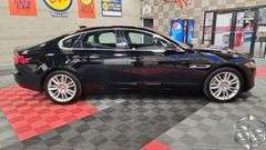 2019 Jaguar XF 30T