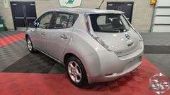 2011 Nissan Leaf  SL
