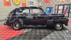 1947 Ford Super Deluxe