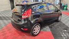 2011 Ford Fiesta  SE