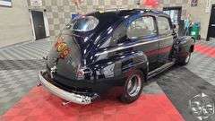 1947 Ford Super Deluxe