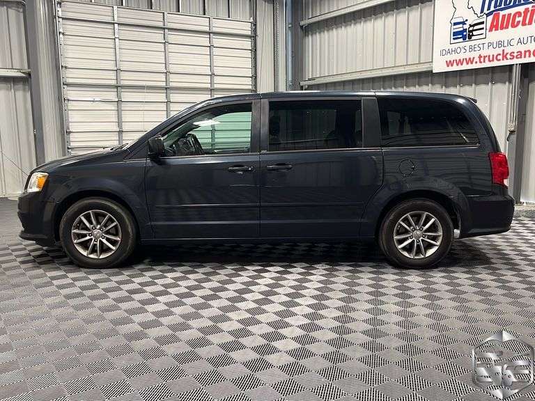 2013 Dodge Grand Caravan R/T