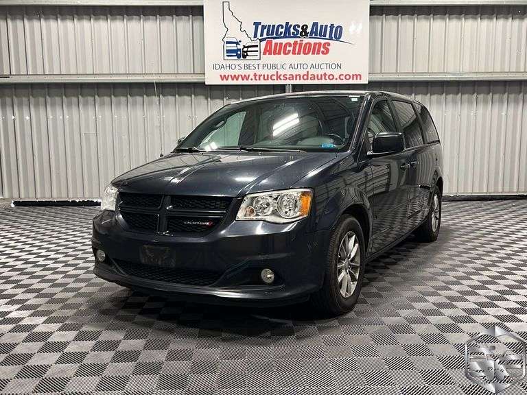 2013 Dodge Grand Caravan R/T