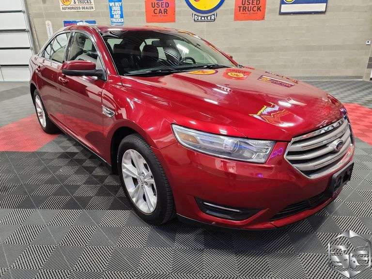 2014 Ford Taurus  SEL