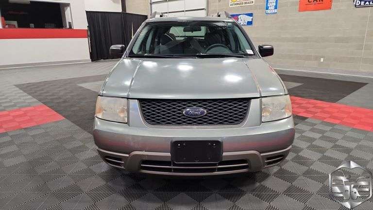 2006 Ford Freestyle  SE
