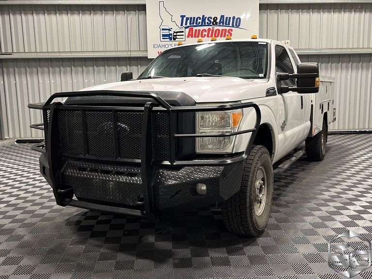 2012 Ford F350 Super Duty XL