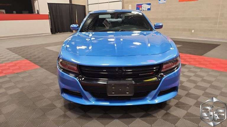 2015 Dodge Charger  SXT