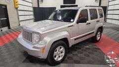 2010 Jeep Liberty  Sport