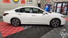 2017 Nissan Altima SR