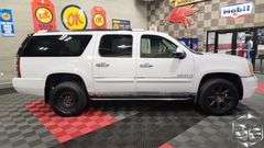 2008 GMC Yukon  Denali