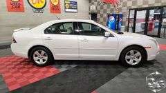 2009 Ford Fusion  SE