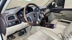 2008 GMC Yukon  Denali