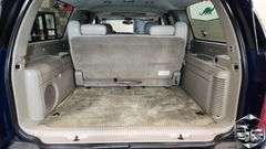2001 Chevrolet Suburban  LT