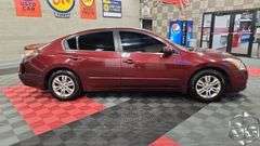 2011 Nissan Altima  S