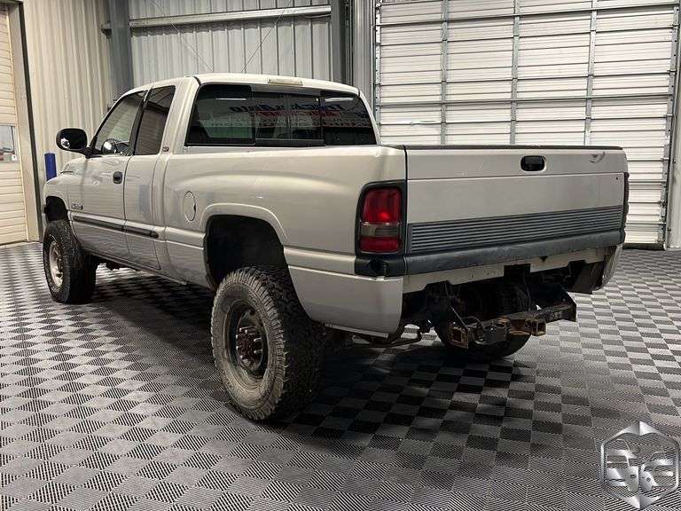 2001 Dodge Ram 2500 SLT