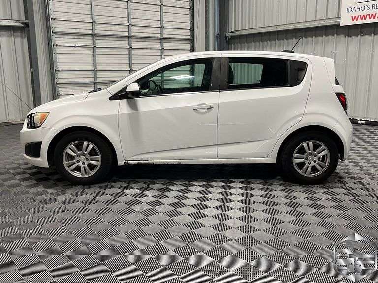 2015 Chevrolet Sonic LT AUTO