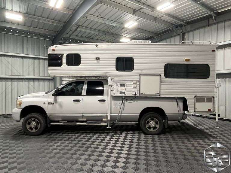 2007 Dodge Ram 3500 Laramie with 2002 Ponderosa PM