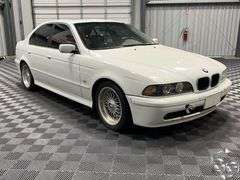 2001 BMW 5 Series 525i