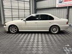 2001 BMW 5 Series 525i