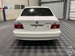 2001 BMW 5 Series 525i