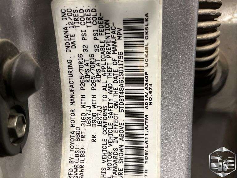 2001 Toyota Sequoia Limited