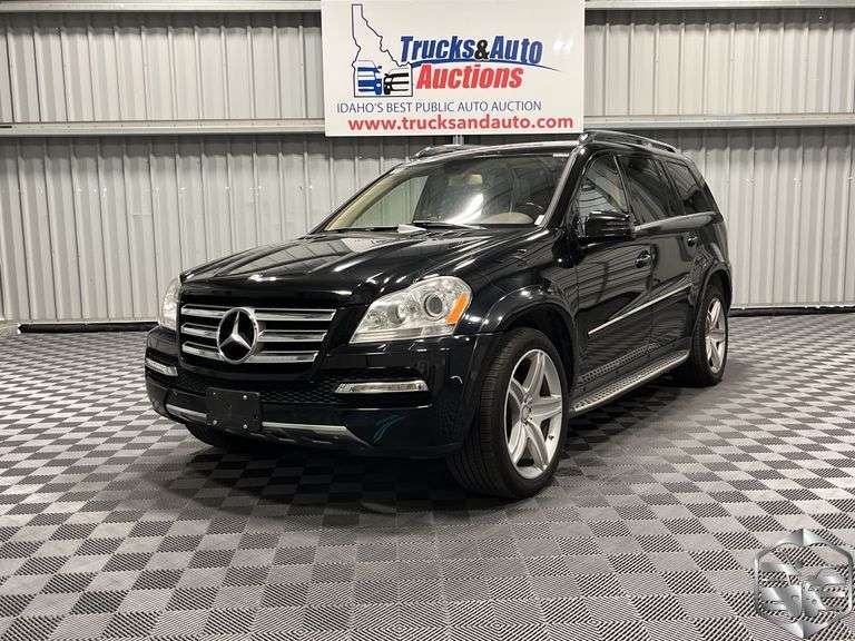 2012 Mercedes-Benz GL Class GL550 4MATIC