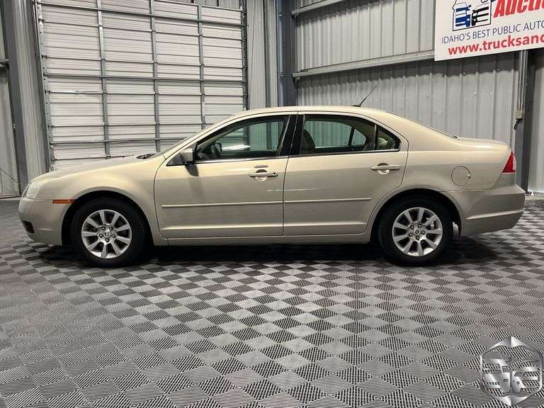 2009 Mercury Milan