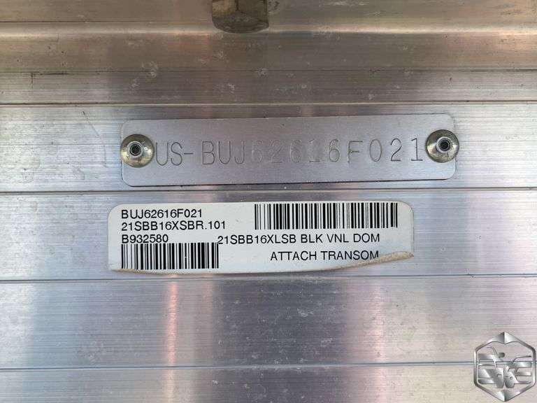 2021  BUJ  Boat Sun Tracker