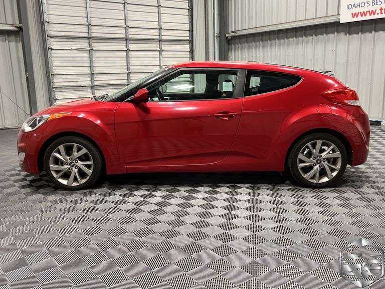 2017 Hyundai Veloster Value Edition