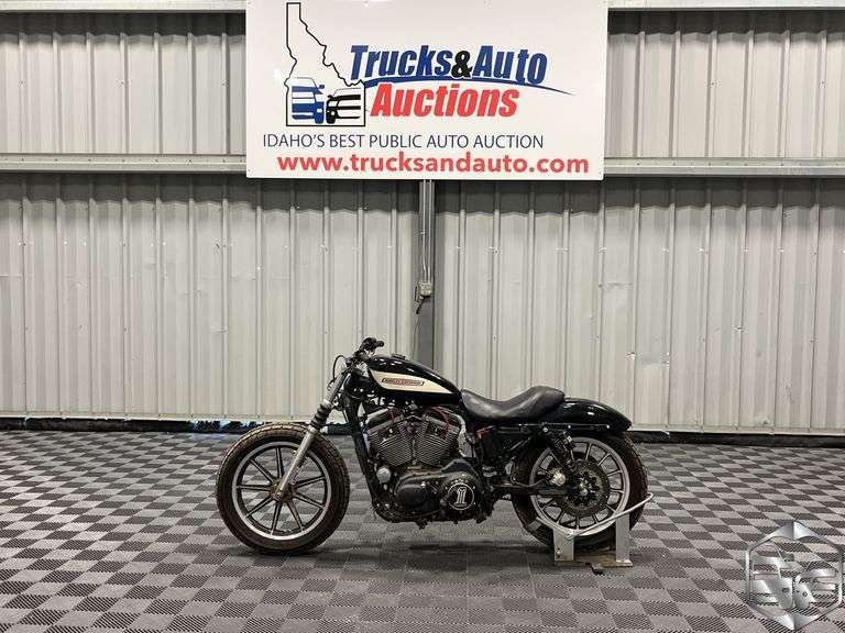 2005 Harley-Davidson XL1200C