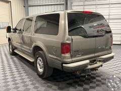 2004 Ford Excursion Limited